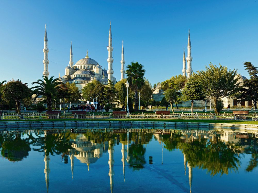 Istanbul Tour: Relaxed experience 7-day trip