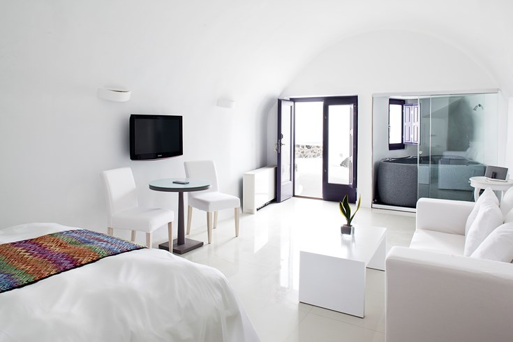 Chromata Hotel Master Suite  Santorini
