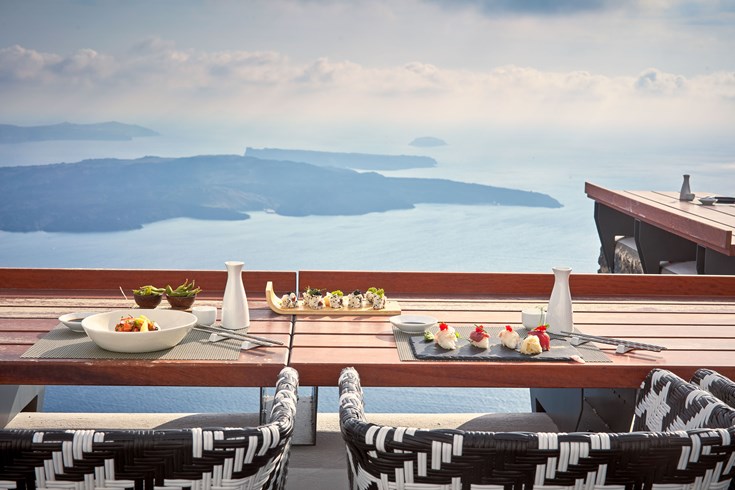 Chromata Hotel Master Suite  Santorini