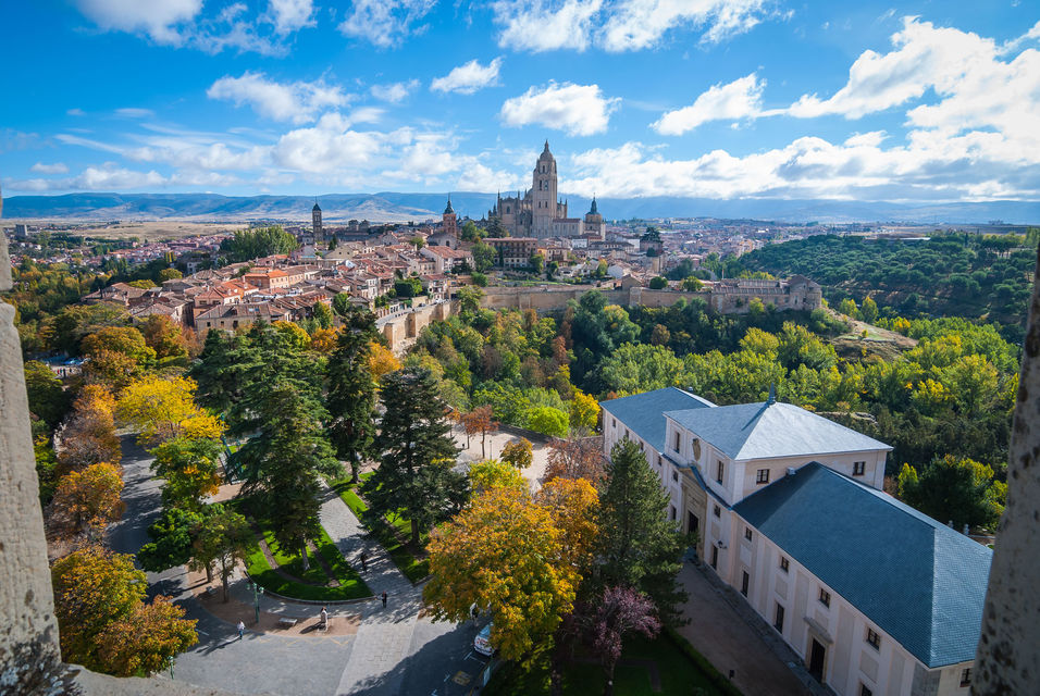 Toledo & Segovia Tour from Madrid with Alcázar Ticket