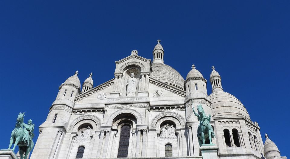 Sacré-Coeur and Montmartre Tour with Expert Guide Paris