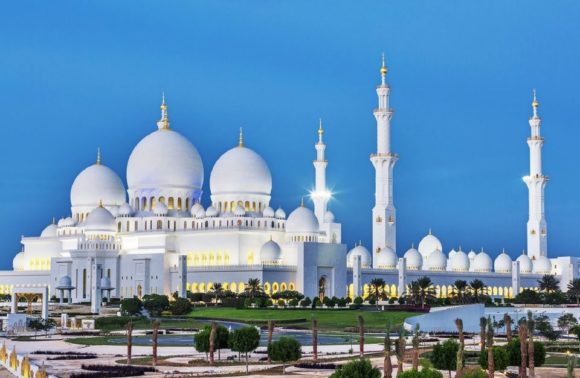 Abu Dhabi Full-Day Sightseeing Tour from Dubai