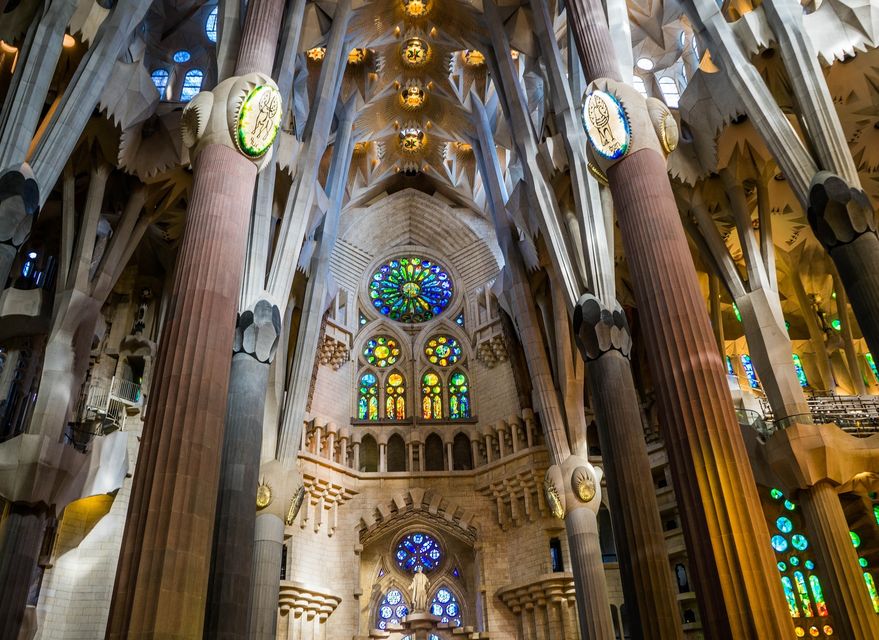 Sagrada Familia: Skip-the-Line Guided Tour with Towers